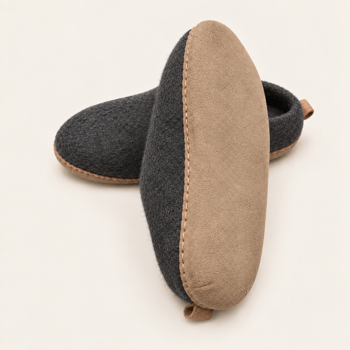 Wool felt slip on low back - Charcoal (Unisex)