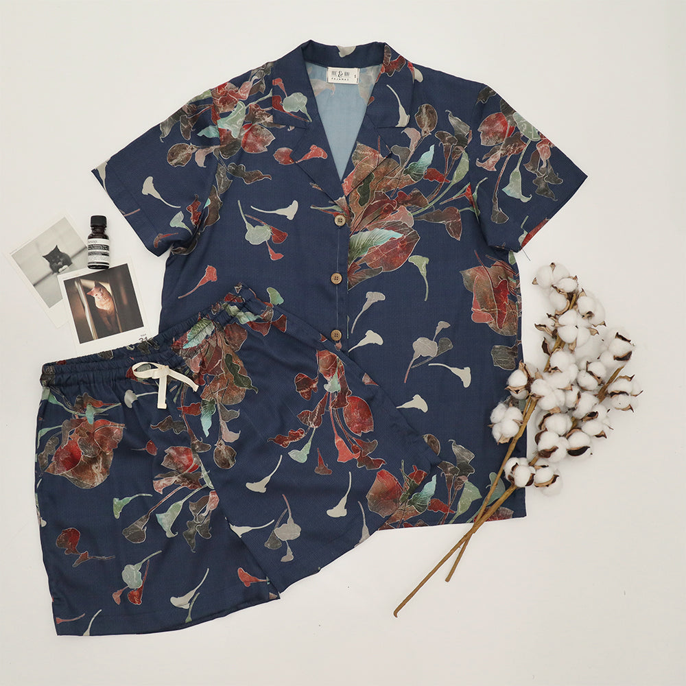 Lily Sateen Navy