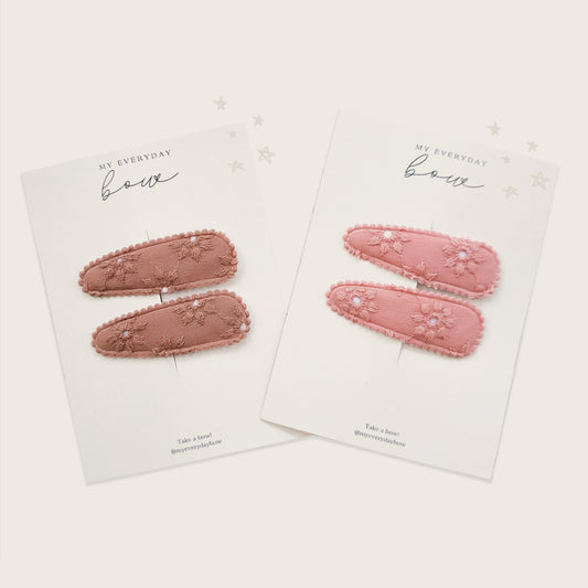 Peony Eyelet Set Hairclips